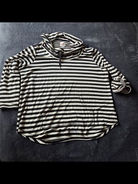 Ruby Rd. Striped Hooded Top - Black & Cream